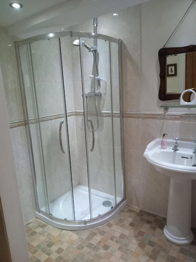 Charming, Wonderfully Cosy One Bedroom Apartment Giggleswick ภายนอก รูปภาพ