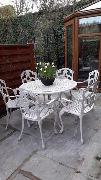 Charming, Wonderfully Cosy One Bedroom Apartment Giggleswick ภายนอก รูปภาพ