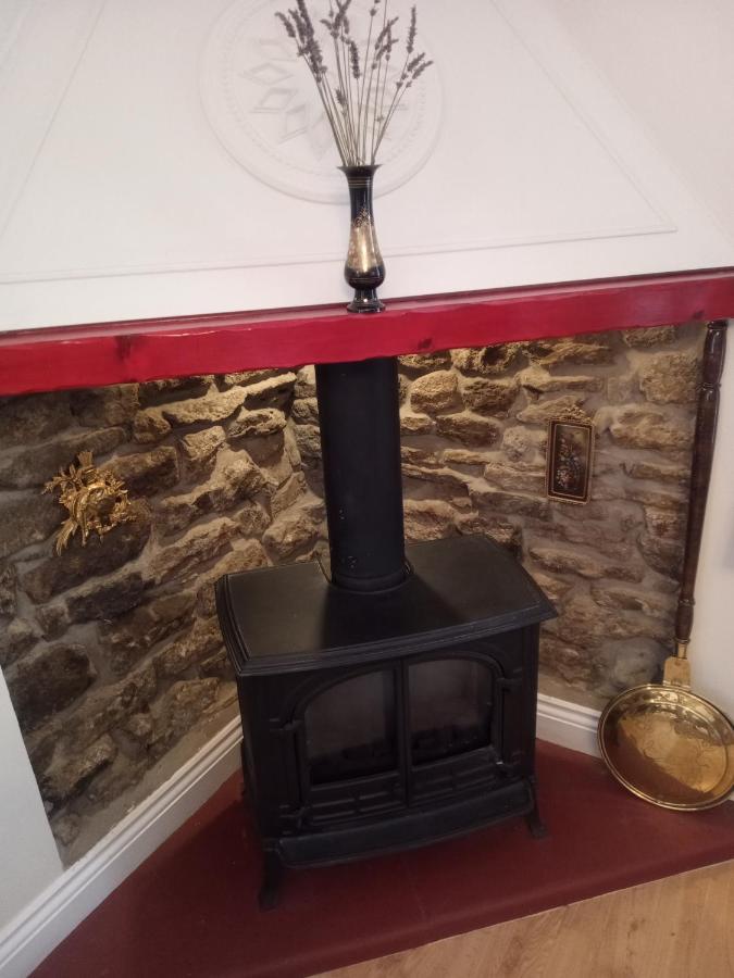 Charming, Wonderfully Cosy One Bedroom Apartment Giggleswick ภายนอก รูปภาพ